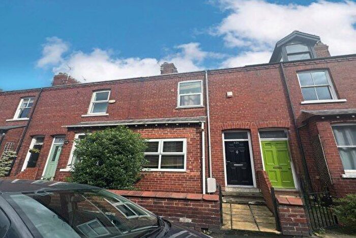 3 Bedroom Terraced House To Rent In Albemarle Road, York, YO23