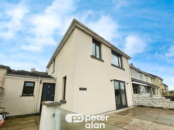 3 Bedroom Property To Rent In Heol Pandy, Llangeinor, Bridgend, CF32