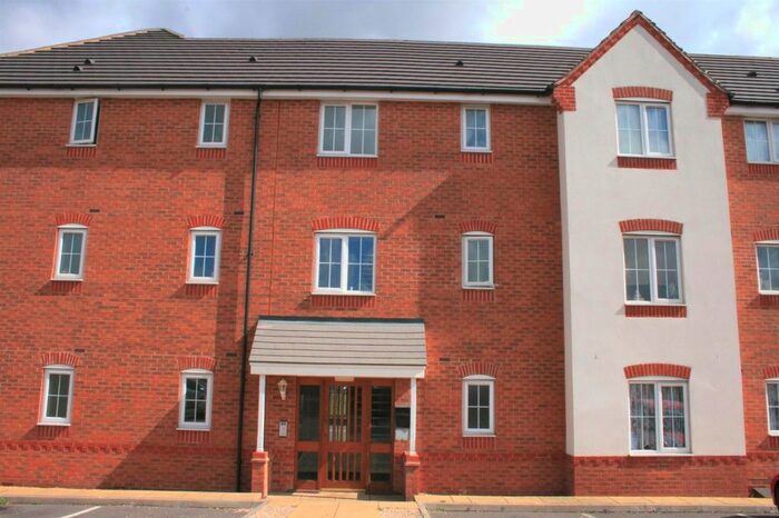 2 Bedroom Flat To Rent In Walker Road, Walsall, WS3