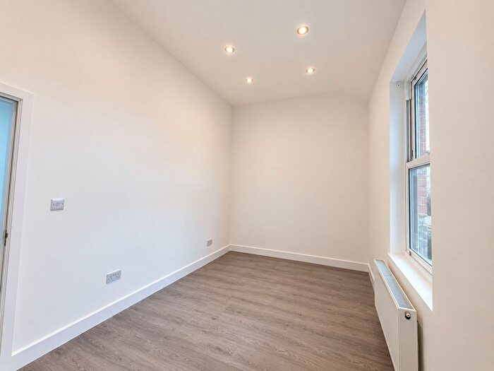 1 Bedroom Flat To Rent In Bentley Road, Liverpool, L8