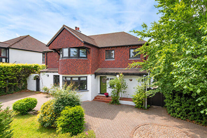 5 Bedroom Detached House For Sale In Purley, Surrey, CR8