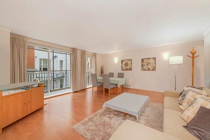 2 Bedroom Flat To Rent In Victoria Street, Westminster, London, SW1H