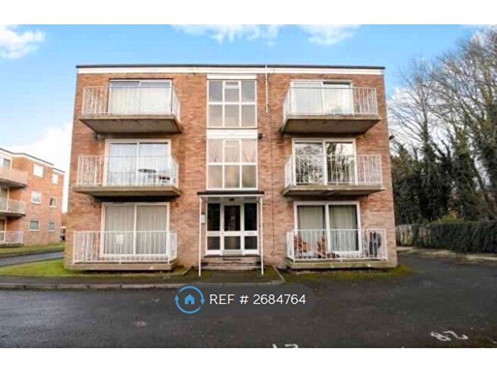 Studio To Rent In Sheridan Court, Newbury, RG14