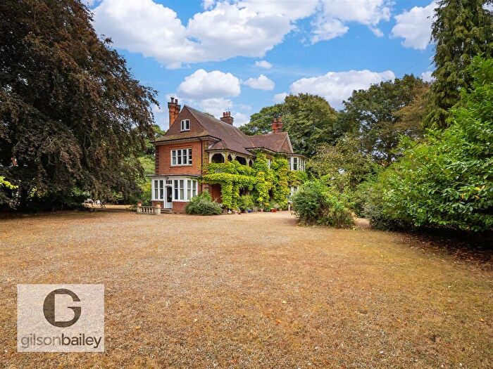 6 Bedroom Property For Sale In Cromer Road, North Walsham, NR28