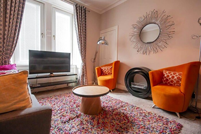 1 Bedroom Flat To Rent In T Dalgety Avenue, Edinburgh, EH7