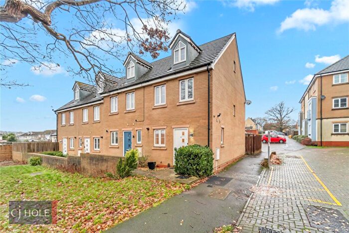 3 Bedroom End Of Terrace House To Rent In The Sidings, Mangotsfield, Bristol, BS16