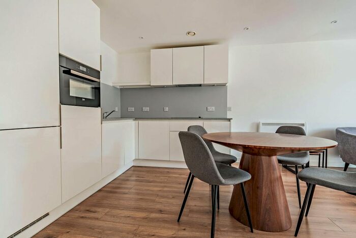 1 Bedroom Flat To Rent In The Lansdowne, Hagley Road, Birmingham, B16