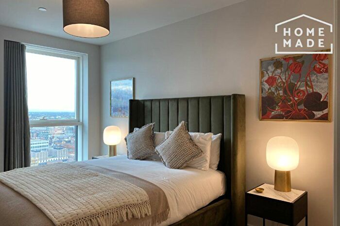 1 Bedroom Flat To Rent In Angel Gardens, M4