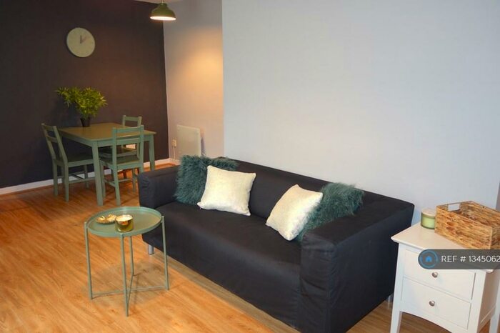 Studio To Rent In King Street, Aberdeen, AB24