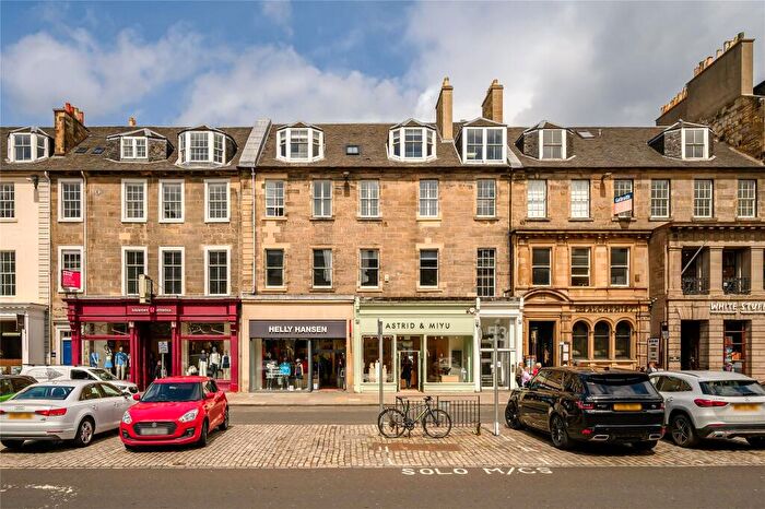 2 Bedroom Apartment For Sale In George Street, New Town, Edinburgh, EH2