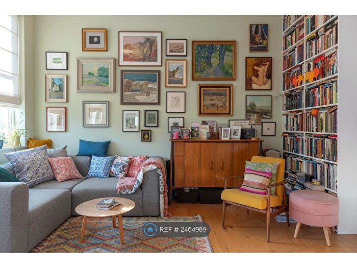 1 Bedroom Flat To Rent In Taverners Court, London, E3