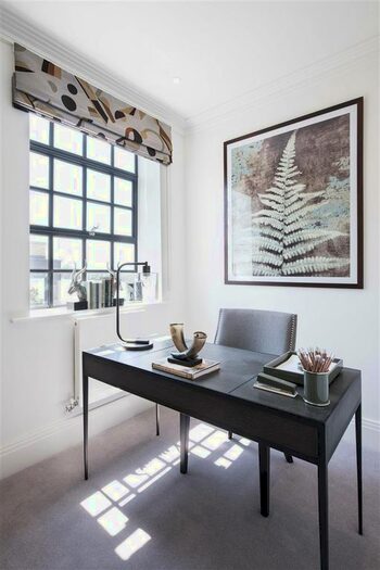 3 Bedroom Flat To Rent In Palace Wharf, Hammersmith, W6