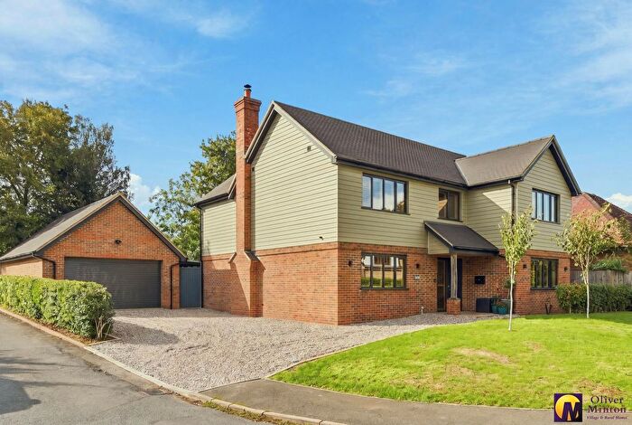 4 Bedroom Detached House For Sale In Monks Walk, Buntingford, SG9