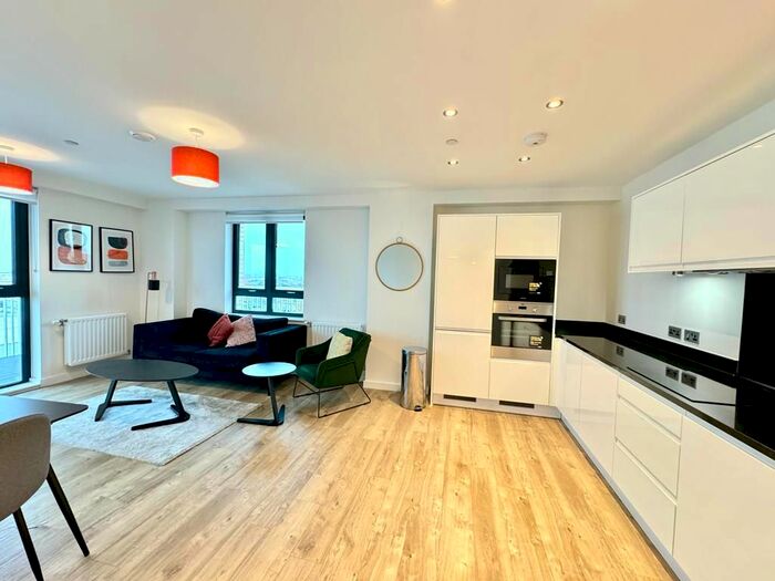 2 Bedroom Flat To Rent In Viscount House, Lakeside Drive, Park Royal, Regency Heights, London, NW10
