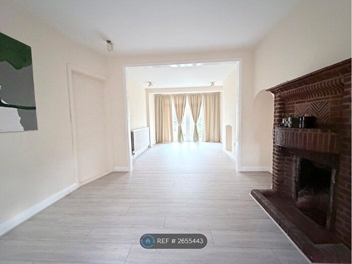 3 Bedroom Semi-Detached House To Rent In Robin Hood Way, London, SW15