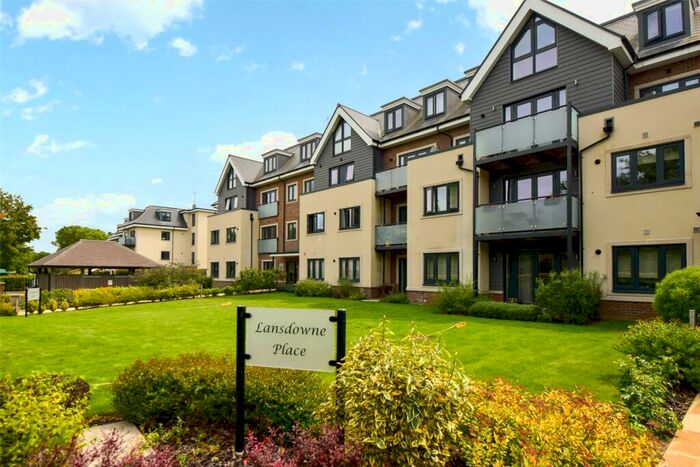 1 Bedroom Garage / Parking To Rent In Lansdowne Place, Institute Road, Taplow, Berks, SL6