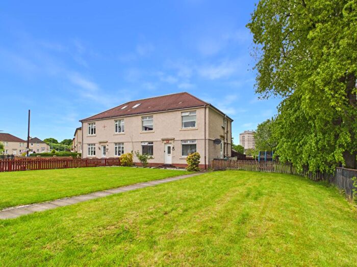 3 Bedroom Flat For Sale In Calder Avenue, Coatbridge, ML5