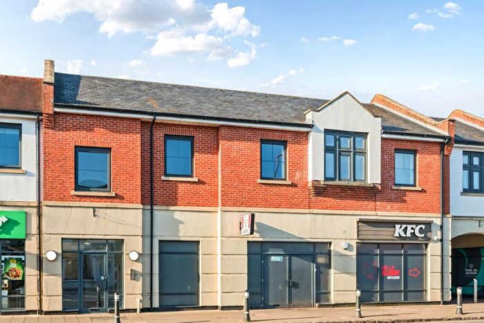 2 Bedroom Flat To Rent In Cambridge Street Aylesbury, HP20