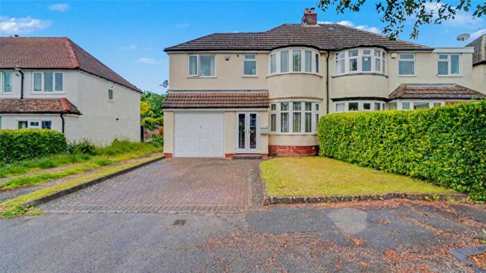 4 Bedroom Semi Detached House To Rent In Dunard Road, Solihull, West Midlands, B90