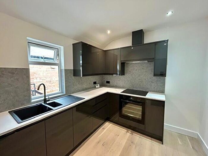 3 Bedroom Apartment To Rent In Wellington Road, Oxton, CH43