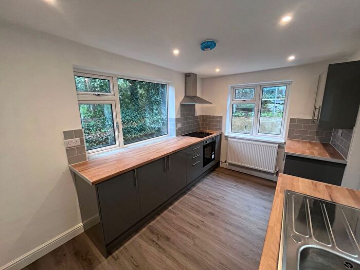 2 Bedroom End Of Terrace House To Rent In Waun Y Pistyll, Treboeth, SA5