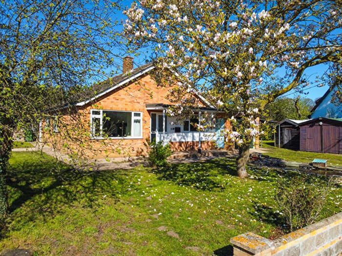 2 Bedroom Detached Bungalow For Sale In Fen Street, Rockland All Saints, Attleborough, Norfolk, NR17