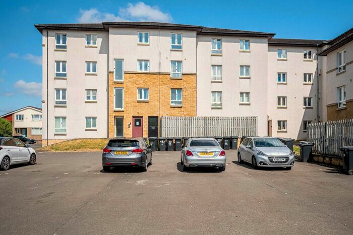 2 Bedroom Flat To Rent In Henderson Court, Motherwell, ML1