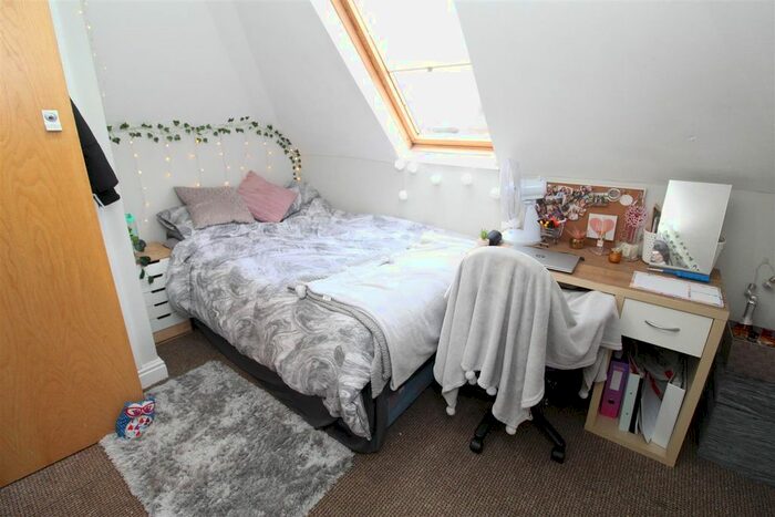 8 Bedroom Property To Rent In Crwys Road, Cathays, Cardiff, CF24