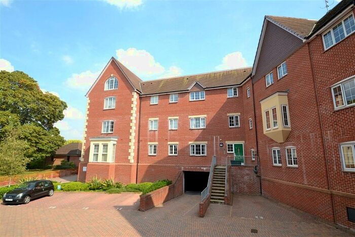 1 Bedroom Flat To Rent In Verwood, BH31