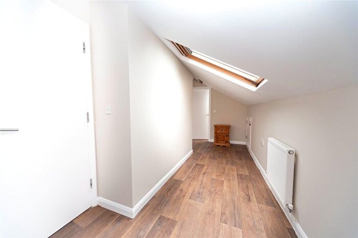 1 Bedroom Flat To Rent In Cwrt Soffia, Cathedral Road, Pontcanna, Cardiff, CF11
