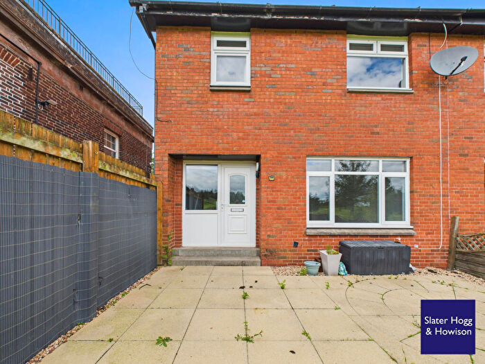 3 Bedroom Semi-Detached House To Rent In Kirkhill, Cambuslang, G72
