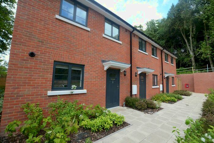 3 Bedroom Terraced House To Rent In Mundy Place, GU11