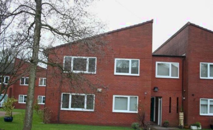 1 Bedroom Flat To Rent In Harwood Vale, Bolton BL2