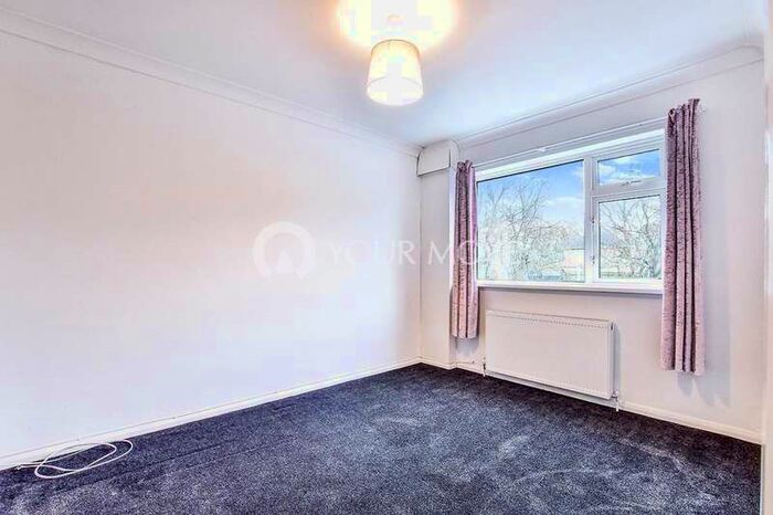 3 Bedroom Apartment To Rent In Walderslade Road, Chatham, Kent, ME5