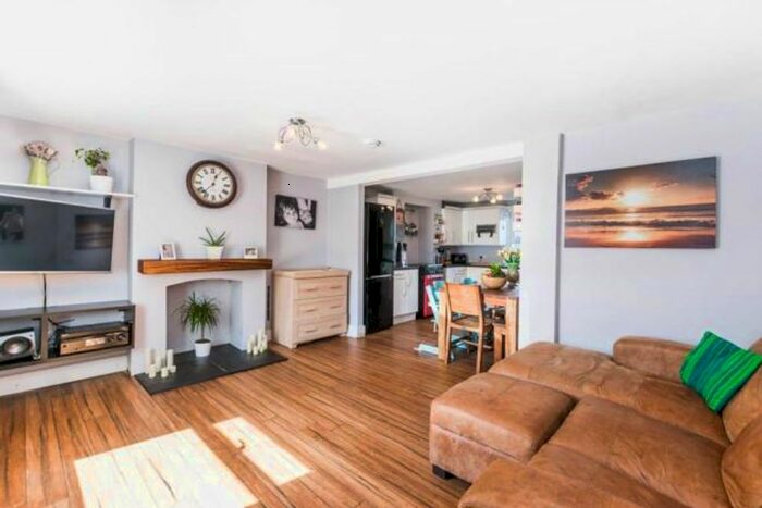 4 Bedroom Terraced House To Rent In Gurney Road, London, E15