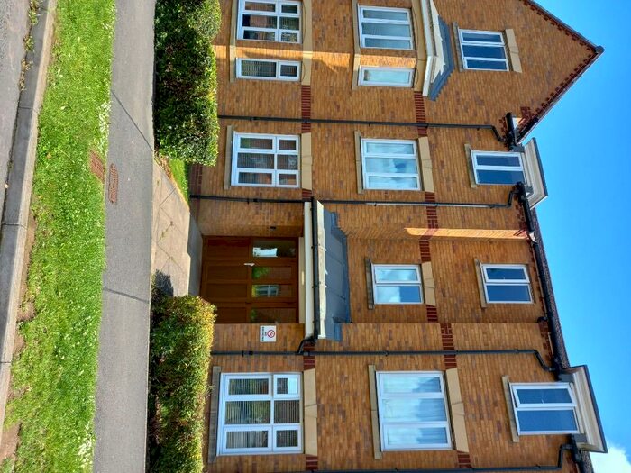 2 Bedroom Flat To Rent In Weighbridge Way, NN9
