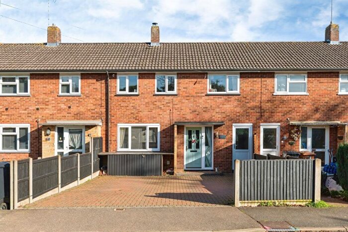3 Bedroom Terraced House For Sale In Burymead, Stevenage, SG1