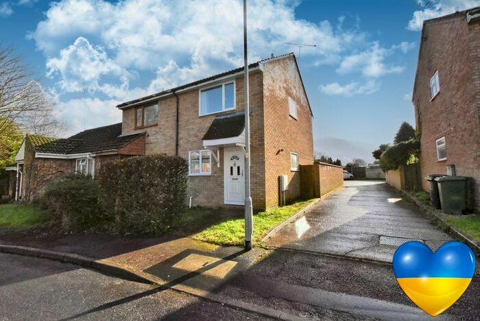 2 Bedroom End Of Terrace House To Rent In Keats Close, Thetford, Norfolk, IP24