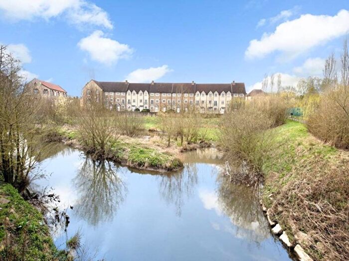 5 Bedroom Property To Rent In Waters Edge, Frome, Somerset, BA11