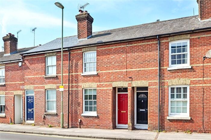 2 Bedroom Semi Detached House For Sale In Bar End Road, Winchester, Hampshire, SO23