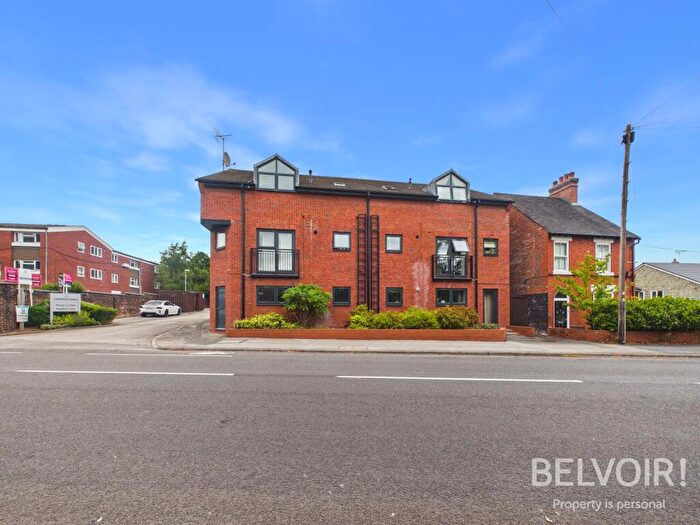 2 Bedroom Flat For Sale In Newcastle Road, Stone, ST15