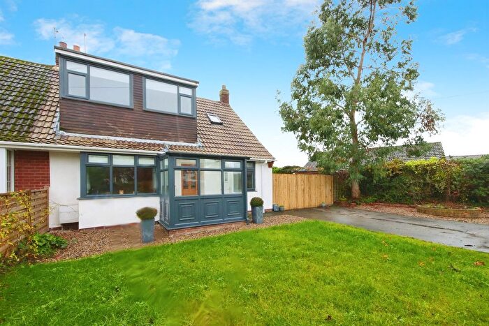 Semi-detached House For Sale In Crooklands Lane, Haxby, York, YO32