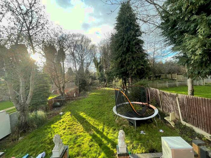 5 Bedroom Detached House To Rent In The Slieve, Handsworth Wood, B20