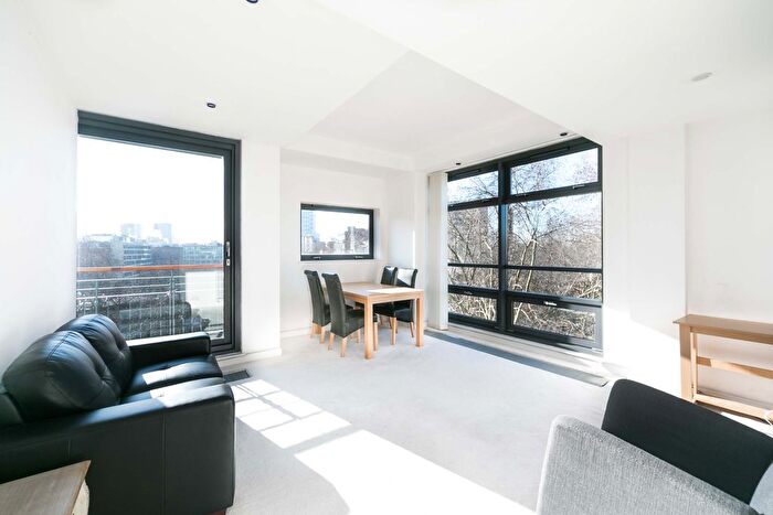 1 Bedroom Flat To Rent In City Road, London, EC1Y