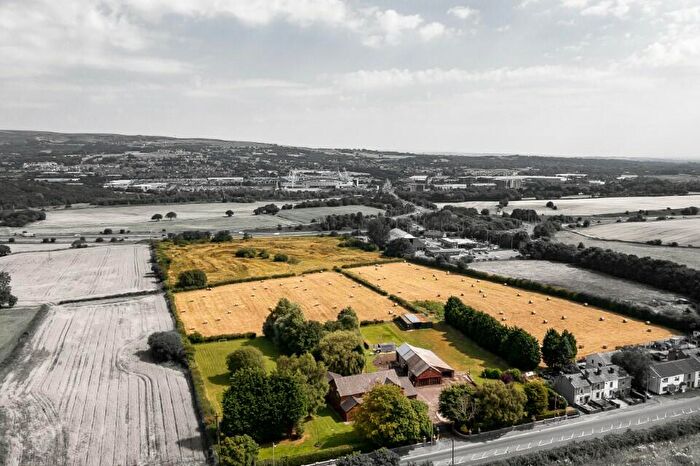 5 Bedroom Detached House For Sale In Irlams Farm, Chorley Road, BL5