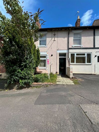 1 Bedroom Flat To Rent In Belle Vue Road, Swindon, SN1