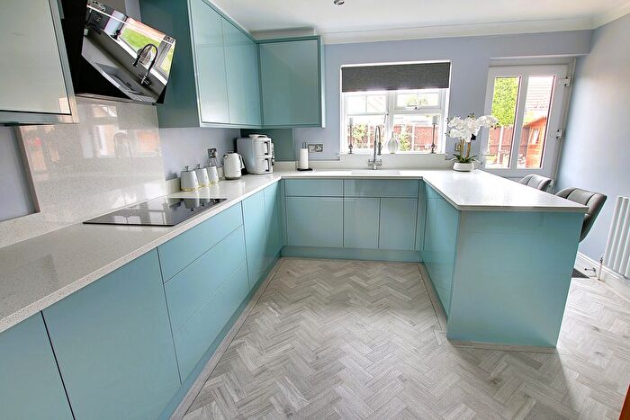 3 Bedroom Detached Bungalow For Sale In Morley Way, Wimblington, PE15
