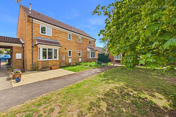 1 Bedroom House For Sale In Chawston Close, Eaton Socon, St. Neots, Cambridgeshire, PE19