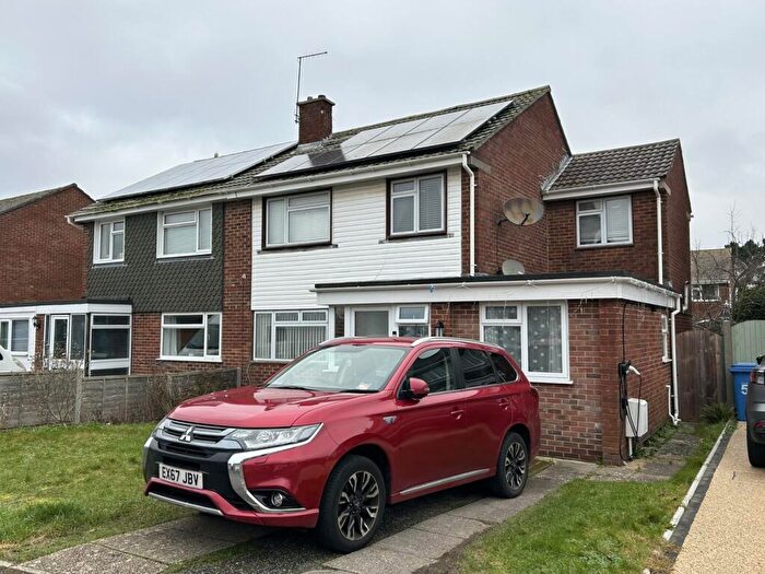 5 Bedroom Semi Detached House To Rent In Bailey Crescent, Poole, BH15