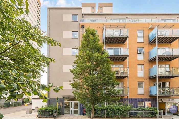 1 Bedroom Flat To Rent In Merchant Street, Mile End, E3